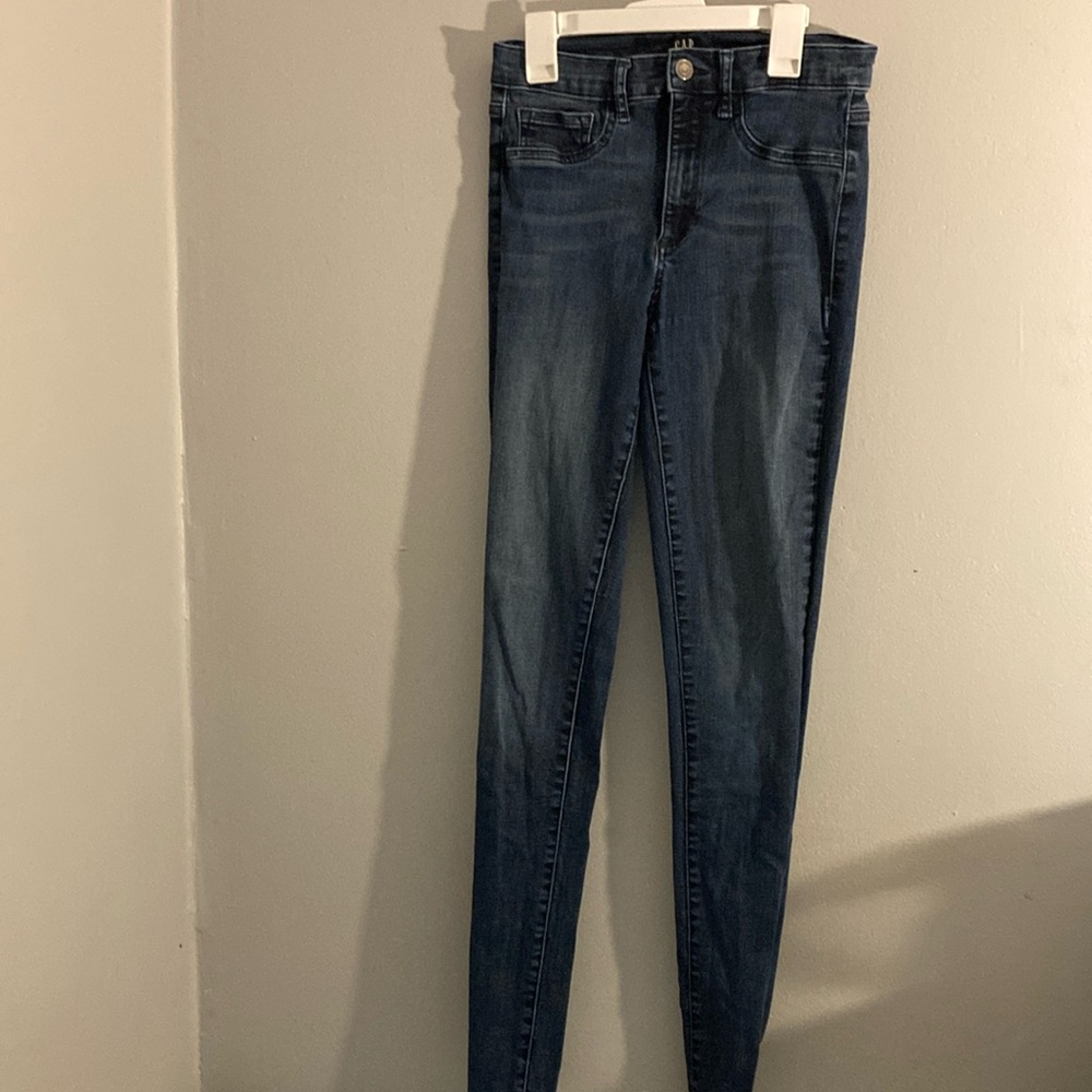 GAP Blue Skinny Jeans Medium-Dark Wash